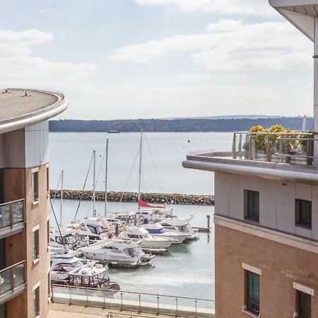 Crow'S Nest Villa Poole Exterior foto