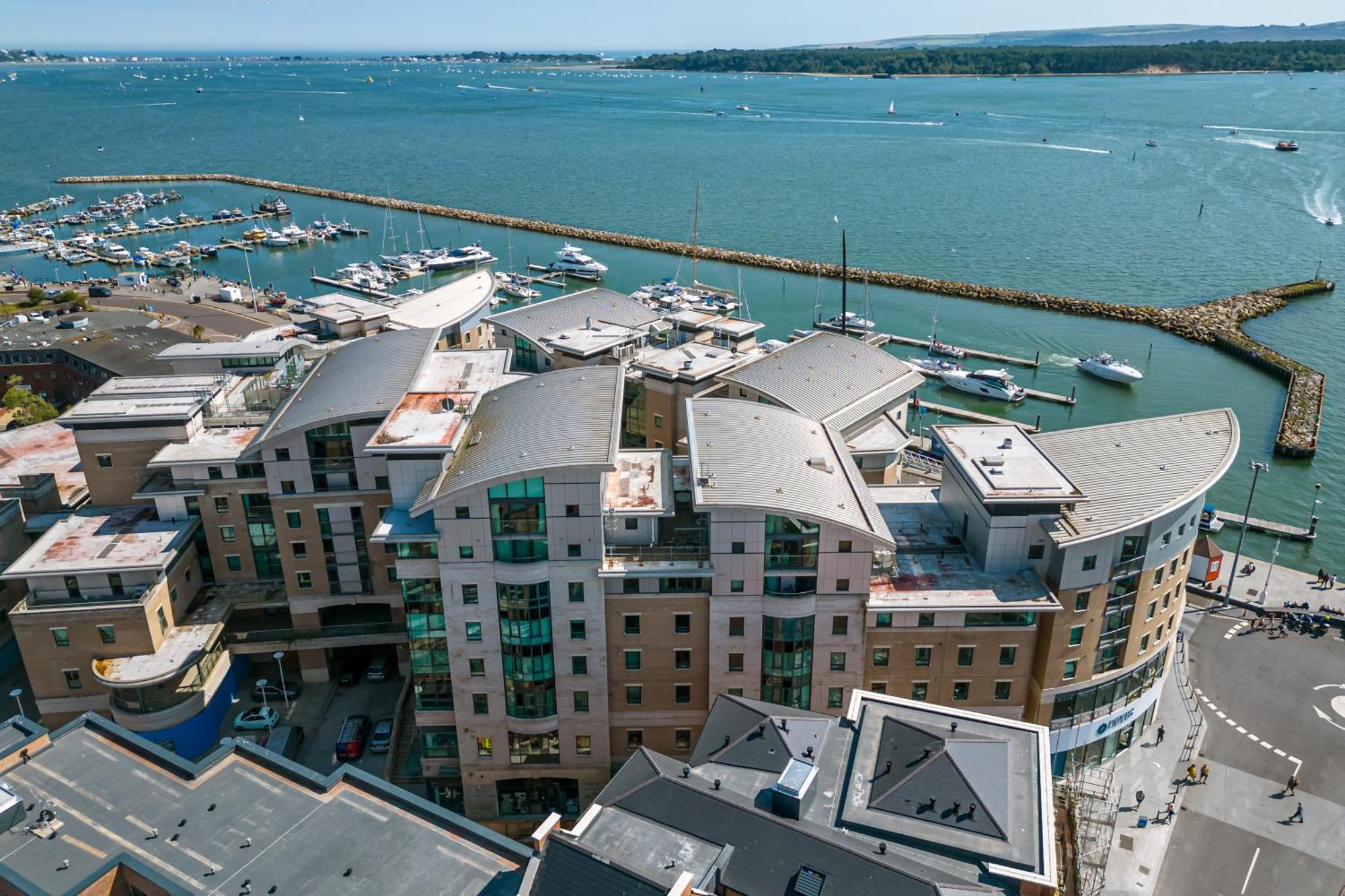 Crow'S Nest Villa Poole Exterior foto